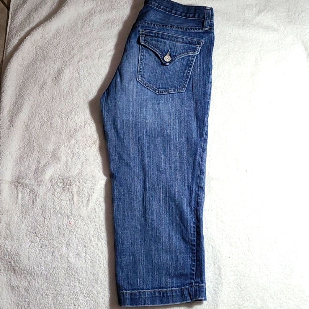 Women's Gap Capri pants. Size 8